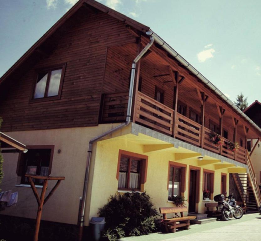 Csatári Pensiune Praid Quarto foto
